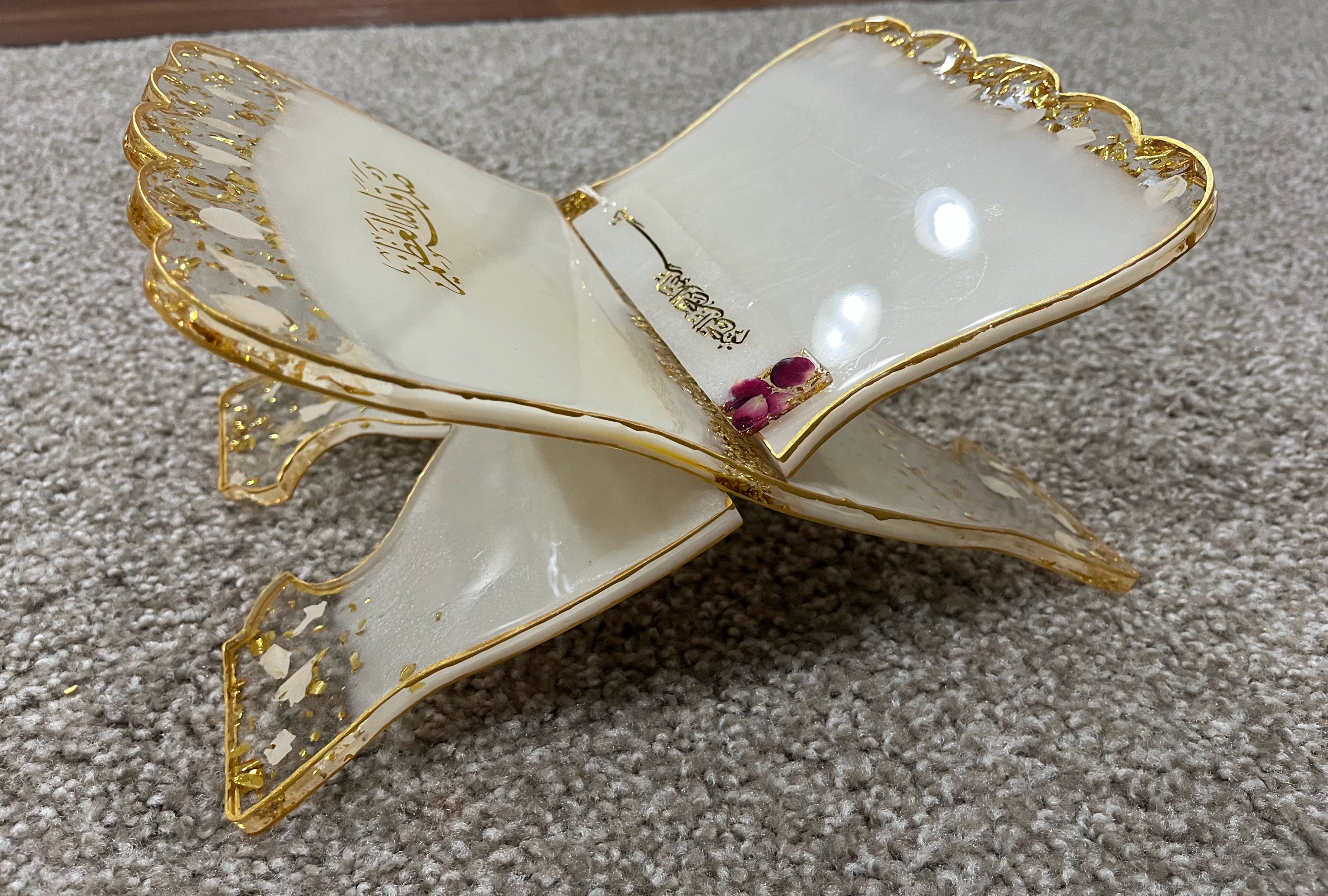Customized Quran Holder