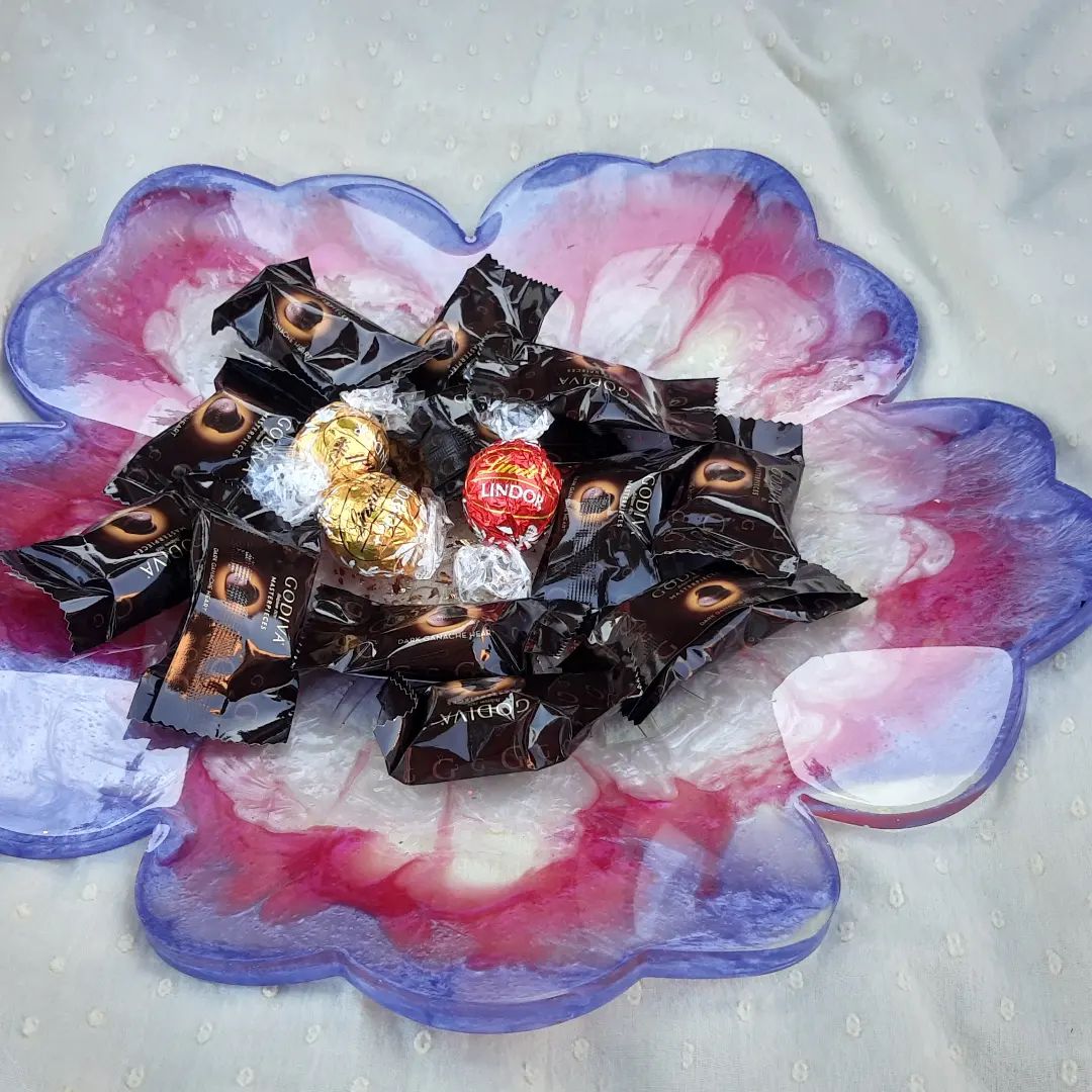 Resin Utility Tray